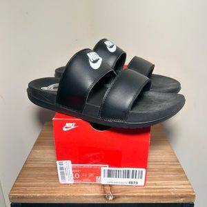 Nike Duo Court Slide size 10